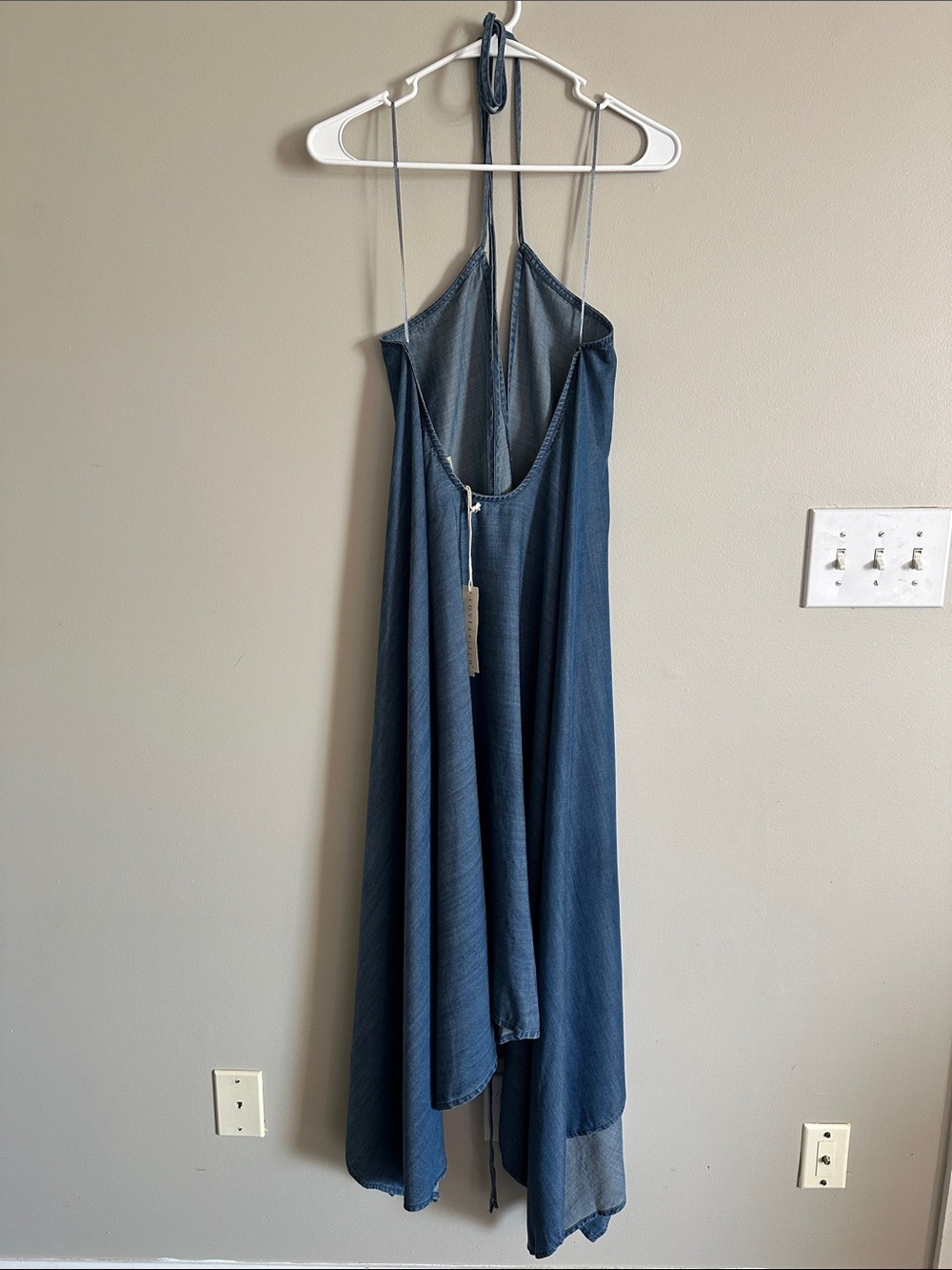 Denim open back tied waist halter maxi dress - Picture 9 of 9